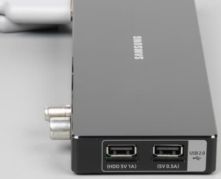 ЖК-телевизор Samsung UE55KS8000U. Блок One Connect