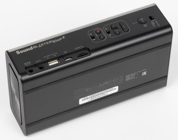 Дизайн колонки Creative Sound Blaster Roar 2