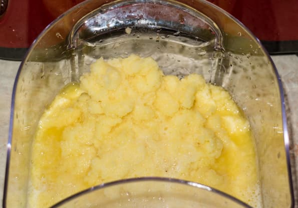 Двухшнековая горизонтальная соковыжималка Omega TWN32R