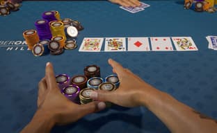 Кажется, Sony планирует начать принимать ставки на киберспорт — даже биткойны