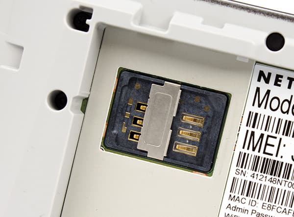 Внешний вид роутера Netgear AirCard 785 Внешний вид роутера Netgear AirCard 785