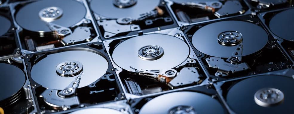 Продажи накопителей в России выросли в 2,5 раза. Следом тянутся вверх и цены