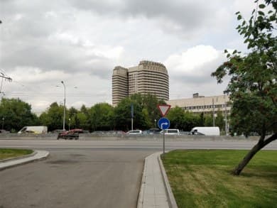 Хорошая детализация на дальних планах.