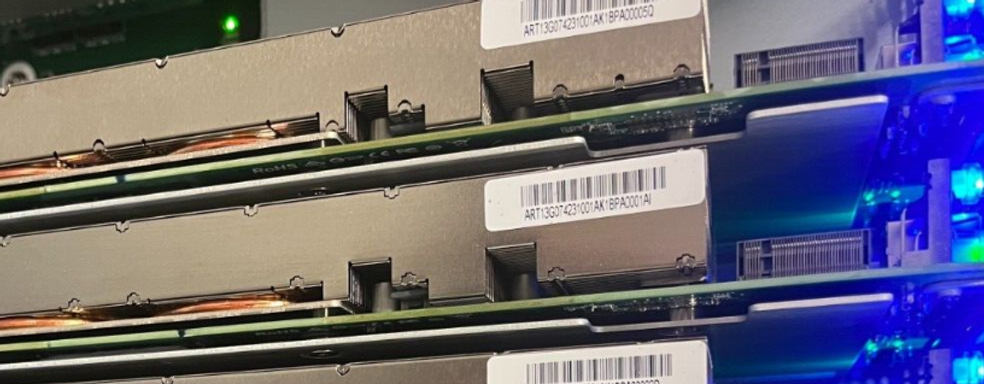 Майнинговая ферма на чипах PlayStation 5. Как инженеры перепрофилировали чипы консоли Sony