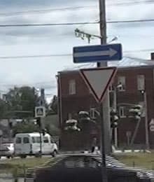 Видеокамера Sony HDR-CX400