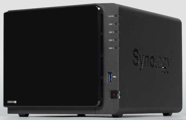 Сетевой накопитель Synology DS916+ Сетевой накопитель Synology DS916+