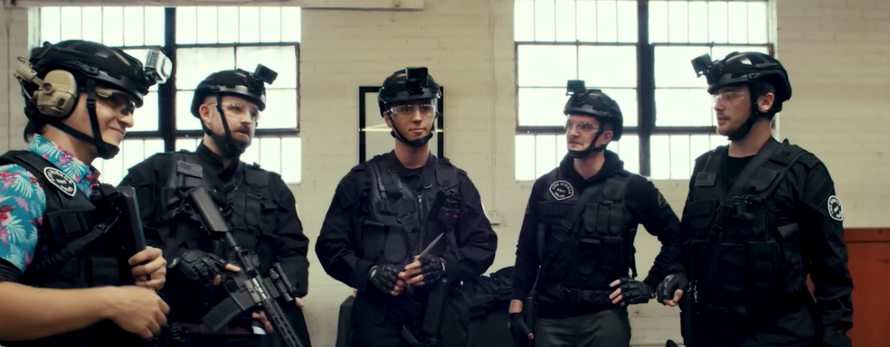 Разработчики Ready or Not устроили двухдневный курс обучения SWAT для создателей контента