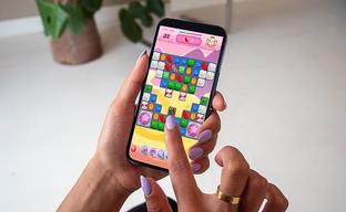 Игромания из-за таблеток. Британка отсудила 206 000 евро у службы здравоохранения