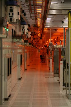 Чистые производственные помещения Fab 28