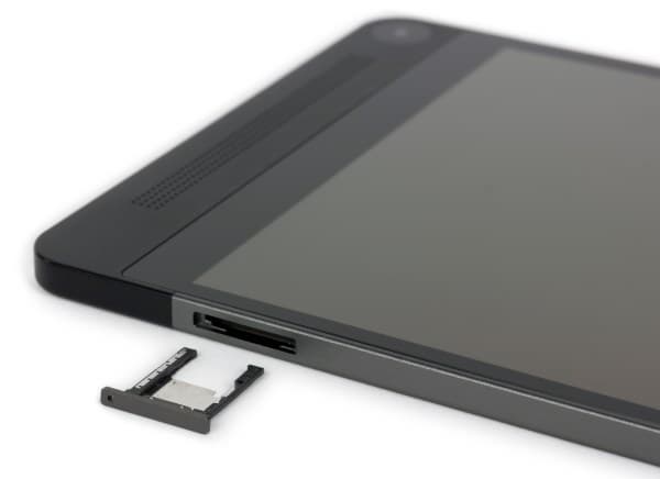 Дизайн планшета Dell Venue 8 7840