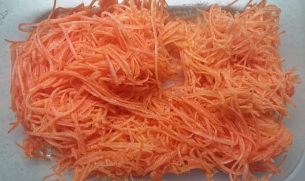 кухонный комбайн Bosch MCM68840