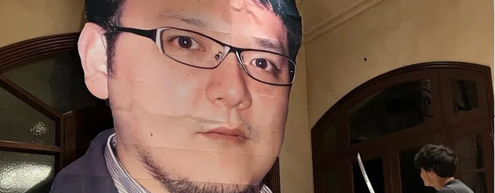 Энтузиаст вырезал шестиметрового Хидэтаки Миядзаки и сразился с ним