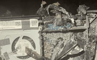 Steam Deck Owner Reports Device Explosion Due to Battery Issue