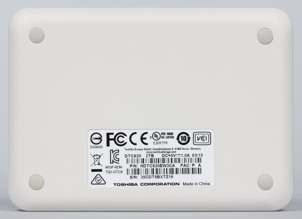 Внешний вид Toshiba Canvio Connect II Внешний вид Toshiba Canvio Connect II