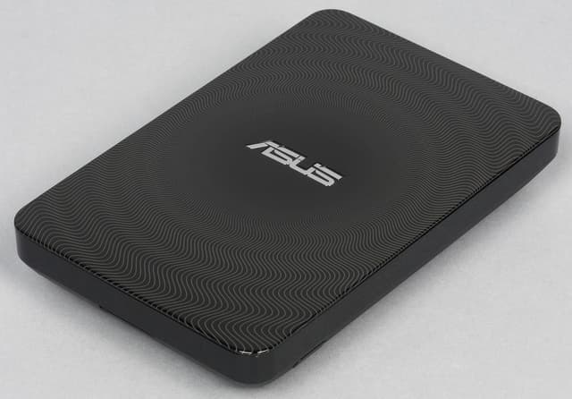 Внешний вид Asus Travelair N Внешний вид Asus Travelair N