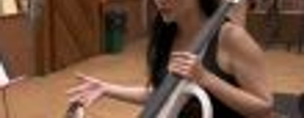 Ролик Cyberpunk 2077 с русскими субтитрами, посвящённый музыке в игре