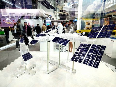 Российская орбитальная станция на выставке «Иннопром-2024»