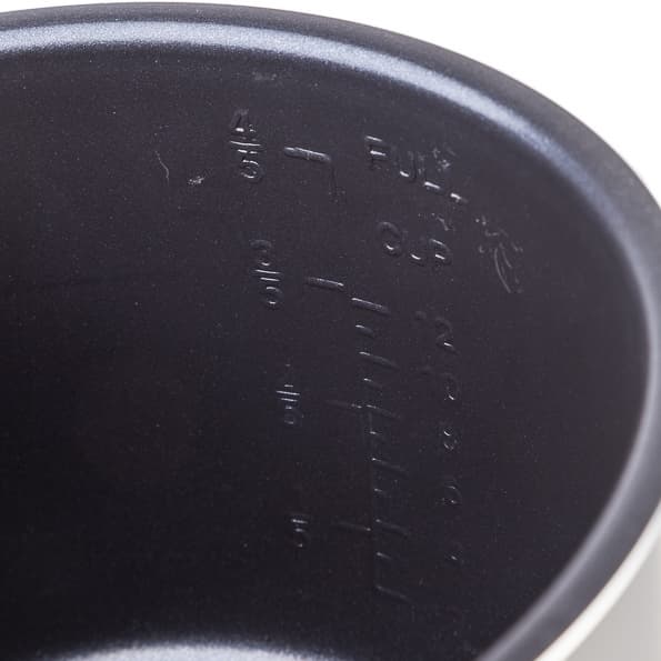 скороварка-коптильня Brand 6060