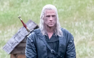 Новый Геральт в кожанке — появились кадры съёмок 5-го сезона сериала The Witcher от Netflix