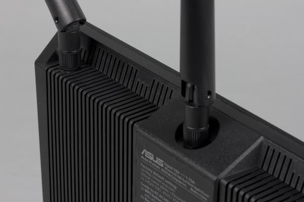 Внешний вид Asus RT-AC68U Внешний вид Asus RT-AC68U