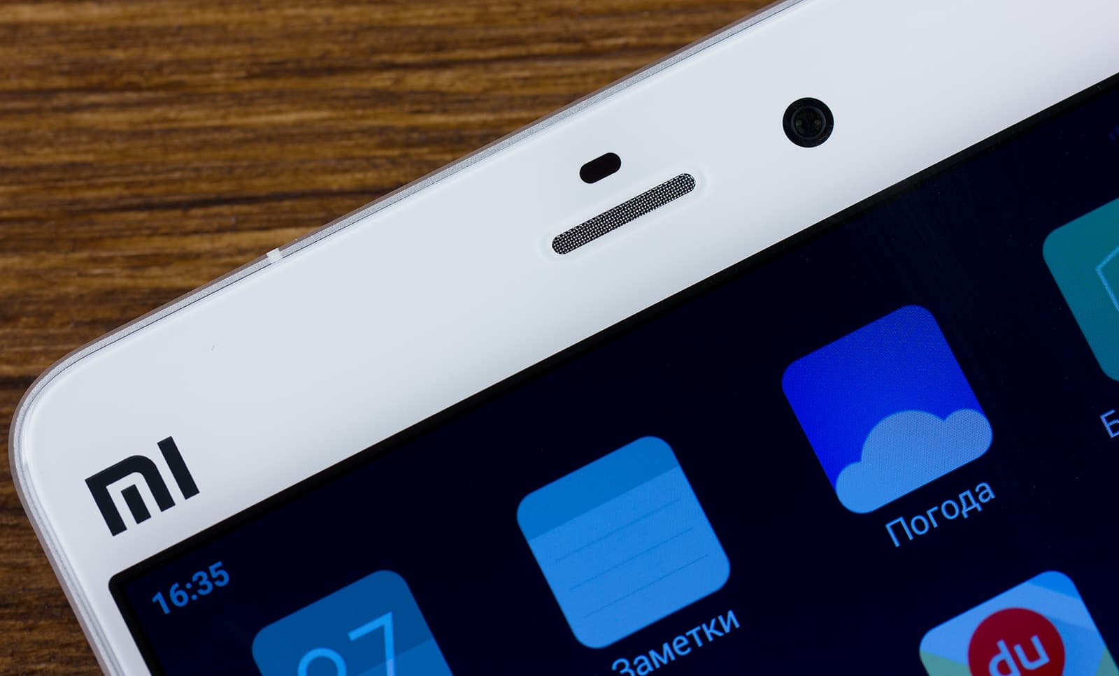 Внешний вид Xiaomi Mi Note Внешний вид Xiaomi Mi Note