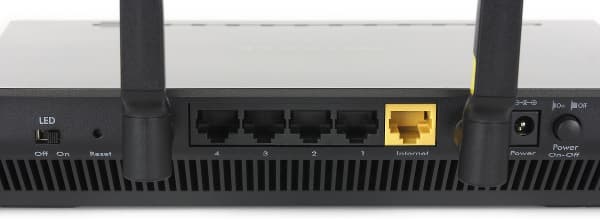 Внешний вид Netgear R7500 Внешний вид Netgear R7500