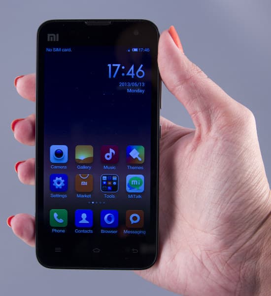 Внешний вид Xiaomi Mi2S Внешний вид Xiaomi Mi2S