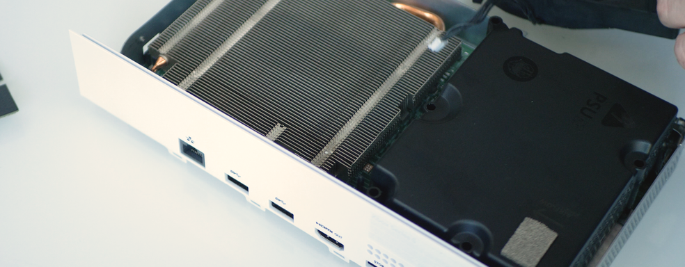 Digital Foundry разобрала Xbox Series S. Специалисты в восторге от бюджетной консоли