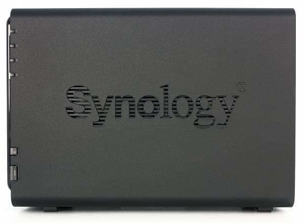 Внешний вид Synology DS213+ Внешний вид Synology DS213+