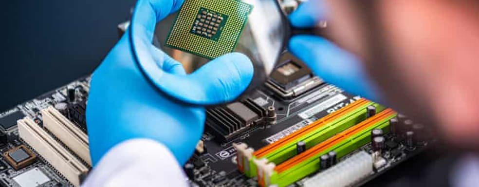 Дефицит микрочипов сохранится в ближайшие два года, считает IBM