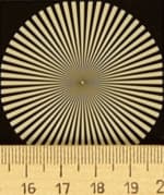 Объектив Nikon AF-S DX Nikkor 18–55mm f/3.5–5.6 G VR II, фокусное расстояние 27 мм, f/3,5, центр кадра