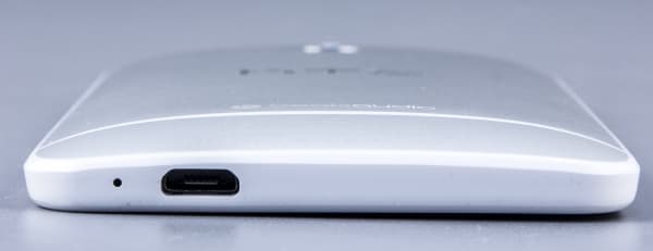 Обзор смартфона HTC One mini