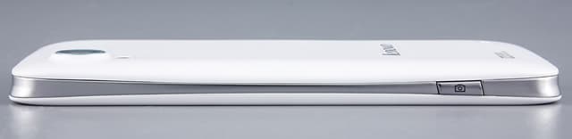 Левая грань Обзор Lenovo S720. Левая грань