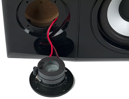 Внешний вид Genius SP-HF1800A