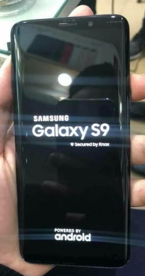 Смартфон Samsung Galaxy S9 запечатлен на реальных фотографиях