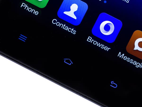 Внешний вид Xiaomi Mi3 Внешний вид Xiaomi Mi3