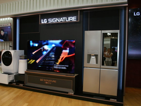 Пресс-тур LG 2016