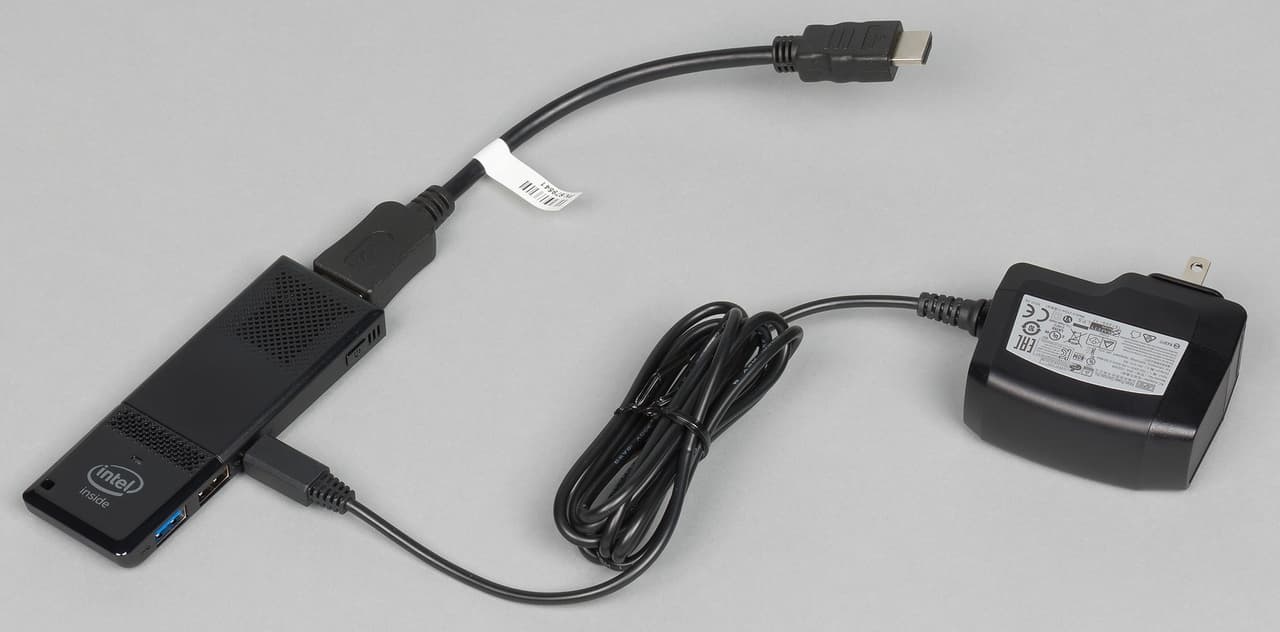 Внешний вид Intel Compute Stick