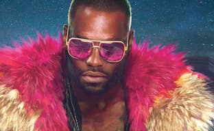 Глава CDPR сказал, что дела с переработками над Cyberpunk 2077 обстоят «не так уж плохо», а затем извинился