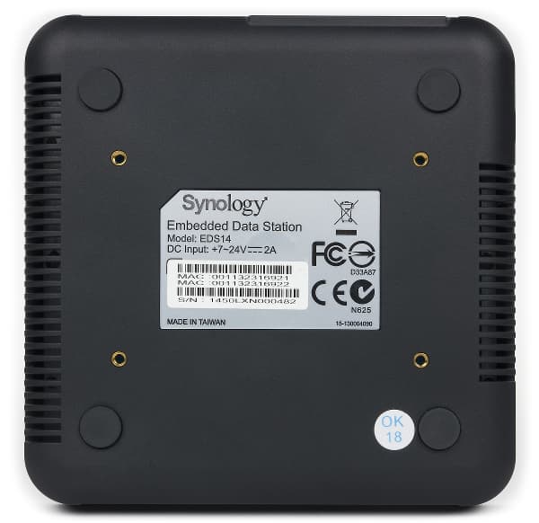 Внешний вид Synology EDS14 Внешний вид Synology EDS14