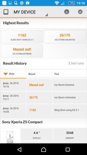 смартфон Sony Xperia Z5 Compact