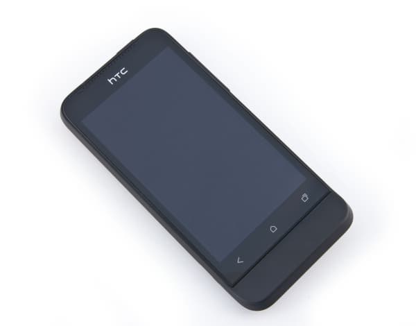 Обзор коммуникатора HTC One V