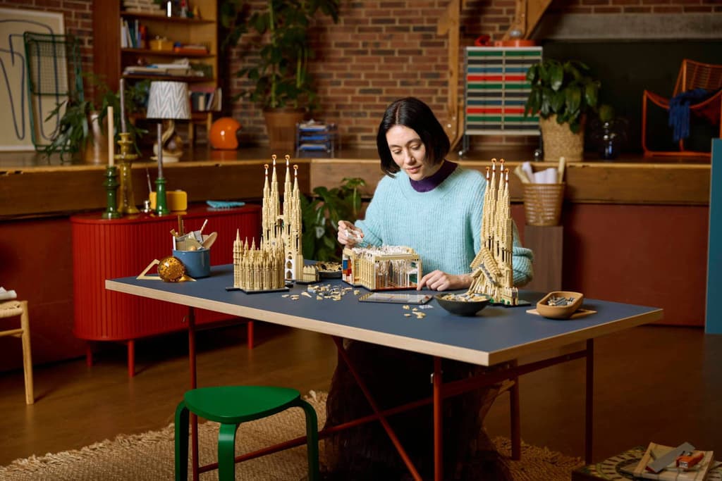 Права на изображения принадлежат LEGO Group