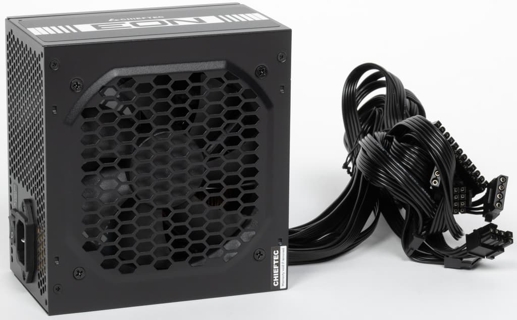Блок питания Chieftec EON 600WChieftec EON 600W