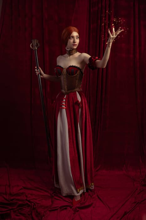  Fotógrafa: White beetle. Cosplayer: OfholCosplay 
