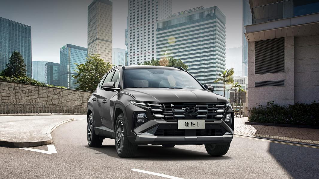 Hyundai Tucson L 2026: обновленный кроссовер с полным приводом и 8-ступенчатым автоматом Обновленный кроссовер Hyundai Tucson L 2026