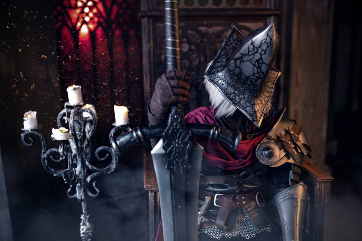 Cosplayer shows Abyss Watcher from Dark Souls III: one of the five Lords of Cinder