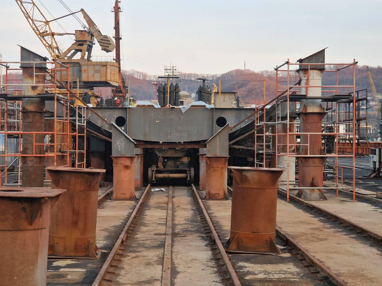 Crabber "Viliga" under construction