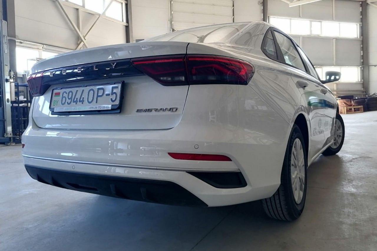 Geely Emgrand bicombustible<br>