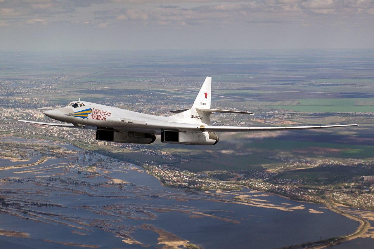 Tu-160